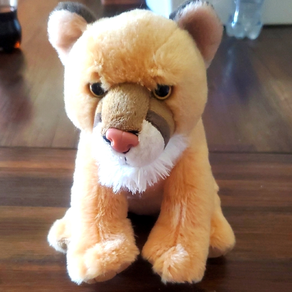 Adorable Plush Lion Toy